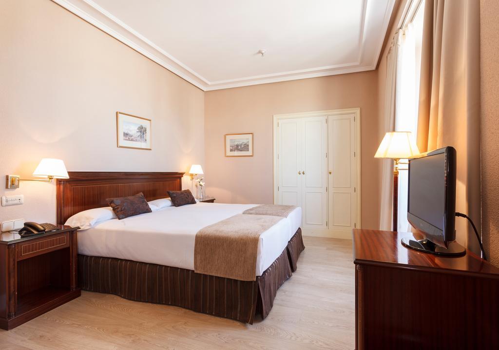 Hotel Mate Macarena - Gran Via Madrid